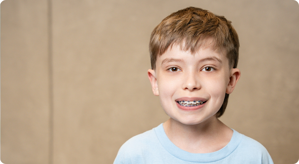 Child receiving orthodontic treatment at Feagin Family Orthodontics